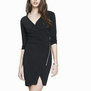 💕 NWT Express black dress with zipper detail 💕